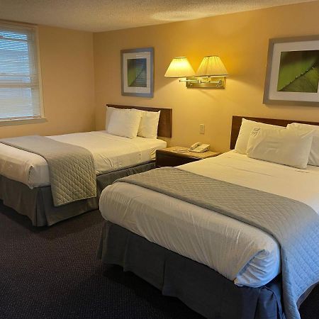 Brentwood Motor Inn South Yarmouth Eksteriør billede