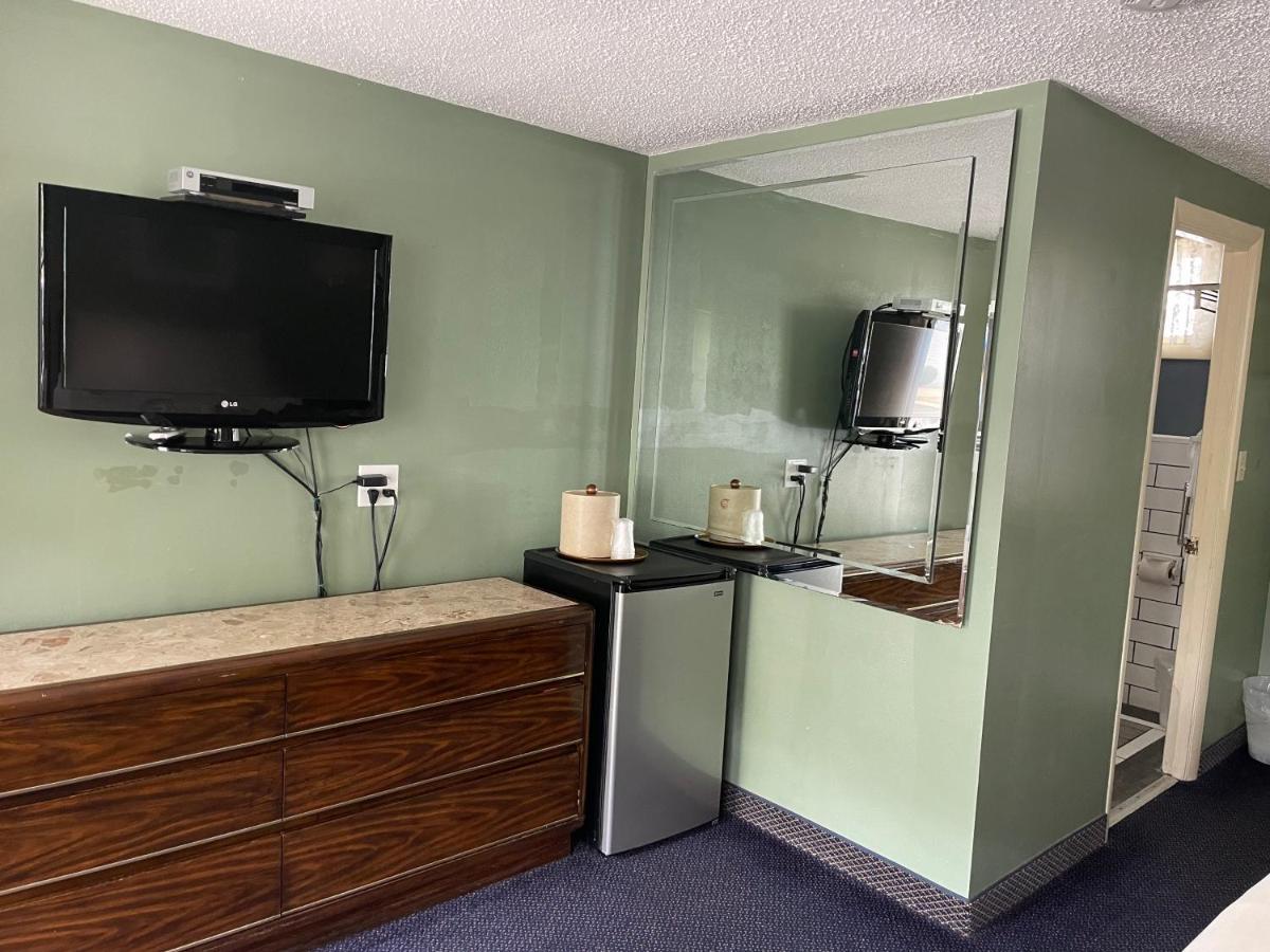 Brentwood Motor Inn South Yarmouth Eksteriør billede